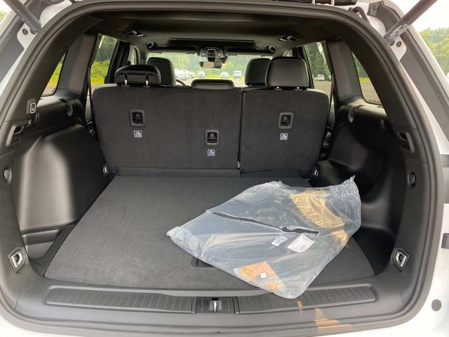 2025 Jeep Grand Cherokee Altitude X photo 4