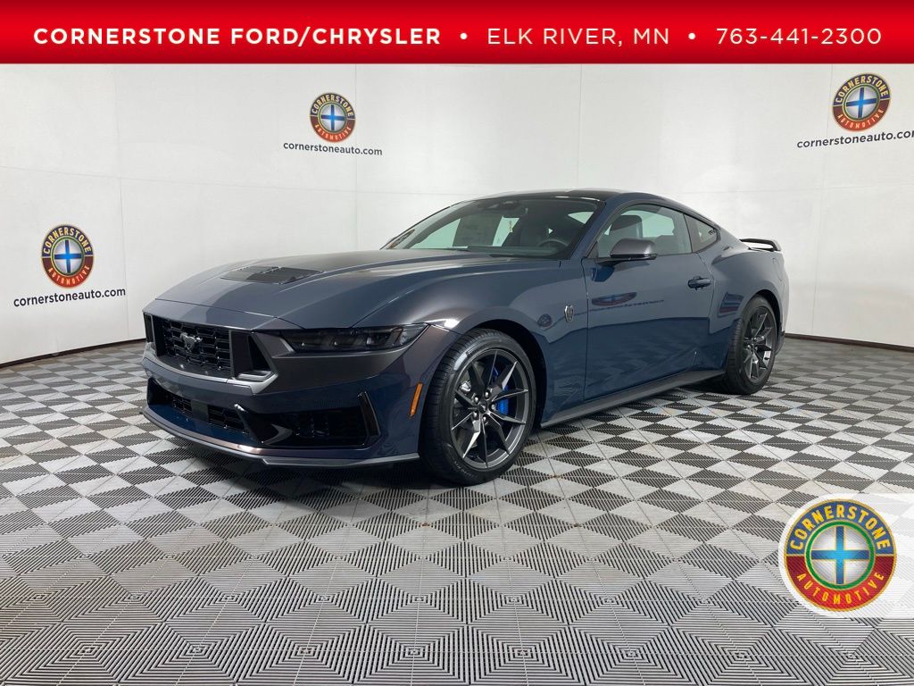 2025 Ford Mustang Dark Horse's photo