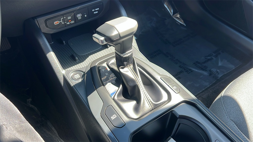 2025 Kia K4 EX photo 20
