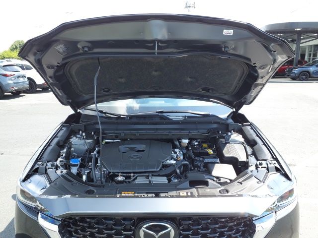 2025 Mazda CX-5 2.5 S Preferred photo 6