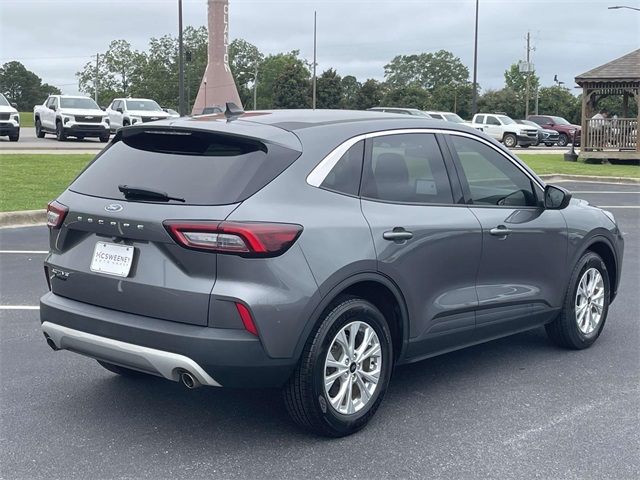 2023 Ford Escape Active photo 3