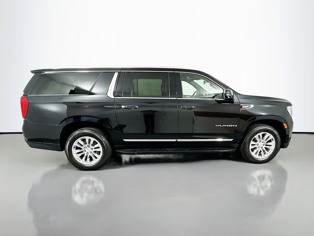 2021 Gmc Yukon XL SLT photo 4