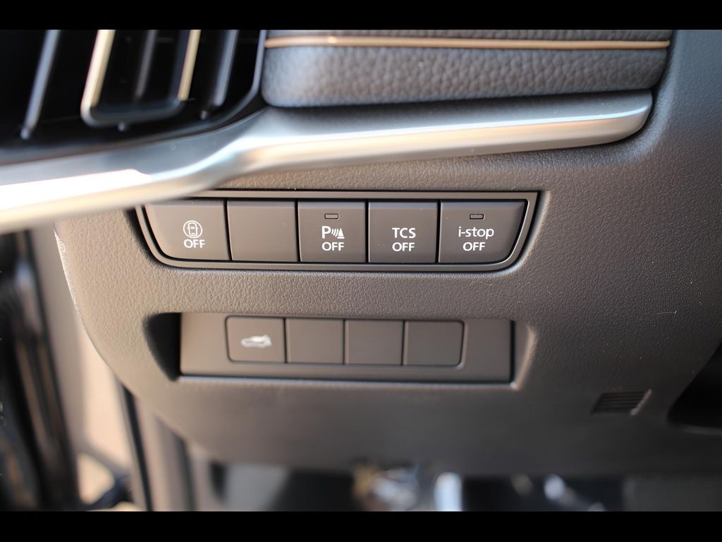 2025 Mazda CX-90 Preferred photo 15