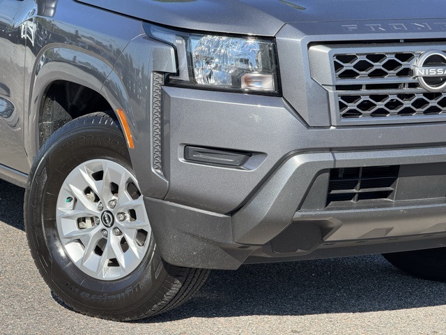 2024 Nissan Frontier SV Crew Cab photo 5