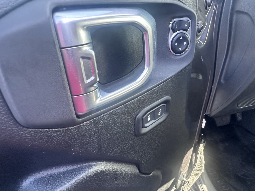 2020 Jeep Gladiator Sport photo 4
