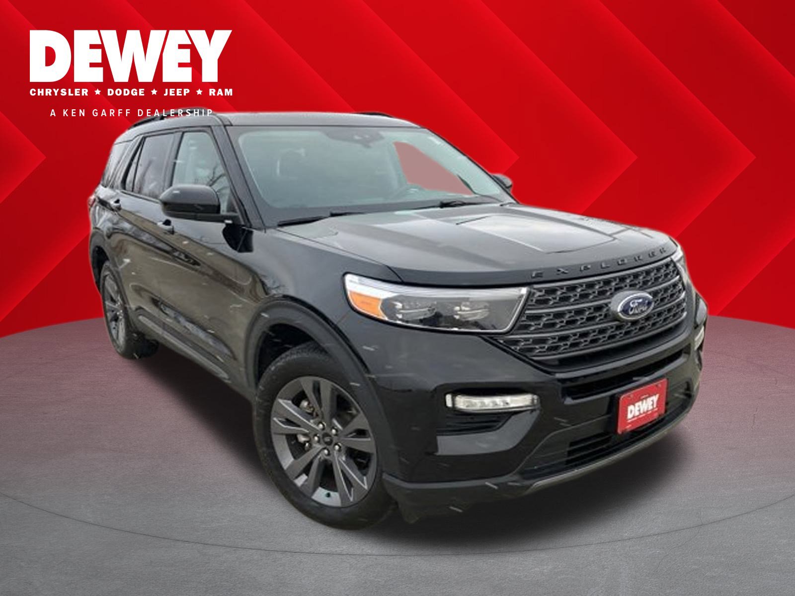 2023 Ford Explorer XLT's photo