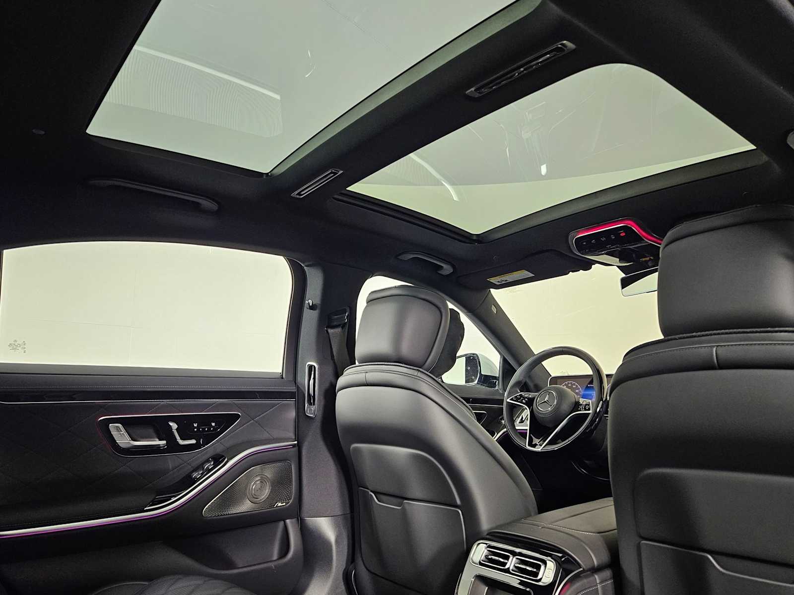 2025 Mercedes Benz S 580e 4MATIC photo 19