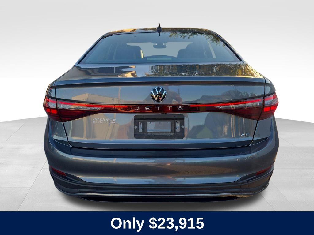 2025 Volkswagen Jetta 1.5T SE photo 3