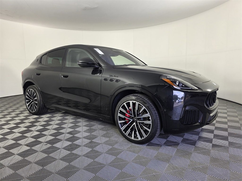 2025 Maserati Grecale MODENA