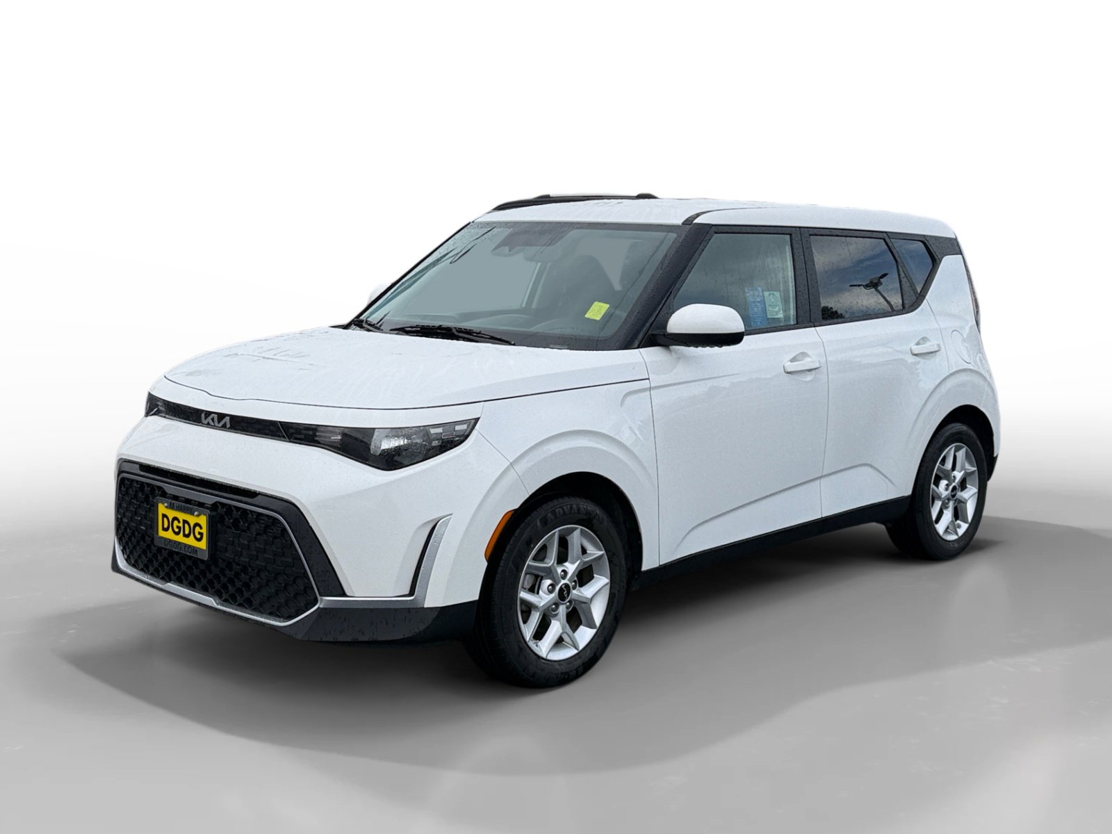 2024 Kia Soul LX's photo