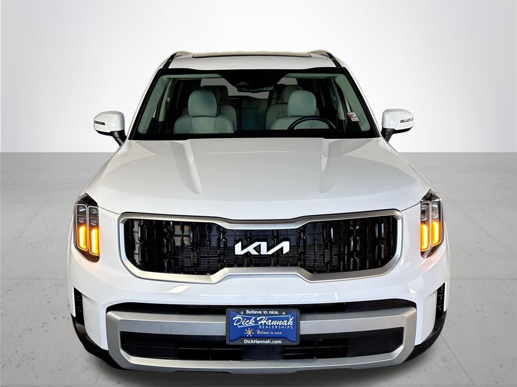 2024 Kia Telluride EX photo 2
