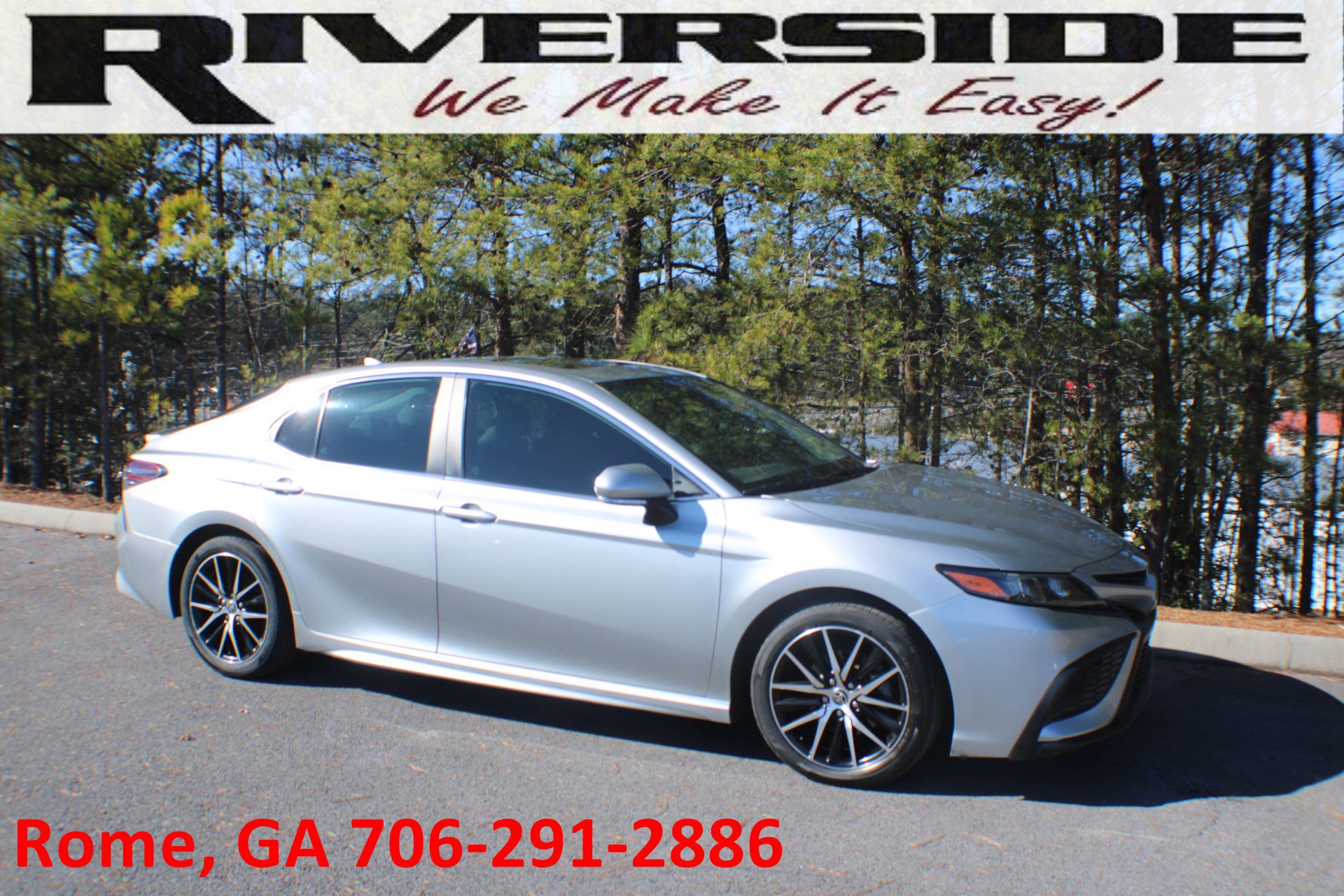 2021 Toyota Camry SE