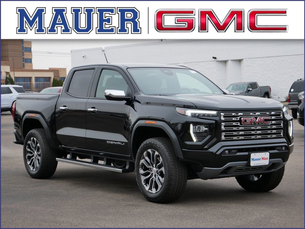 2023 GMC Canyon Denali's photo