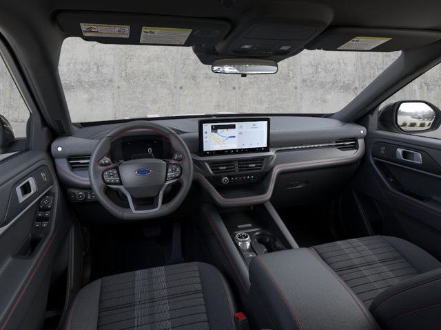 2025 Ford Explorer ST-Line photo 9
