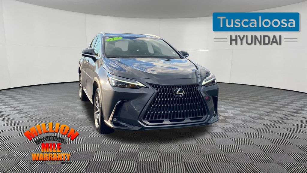 2023 Lexus NX 350's photo