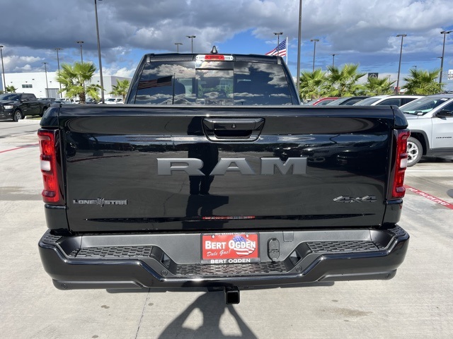 2025 Ram 1500 Big Horn Lone Star photo 3