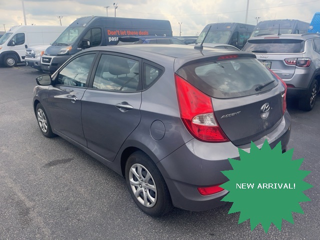 2014 Hyundai Accent GS photo 5