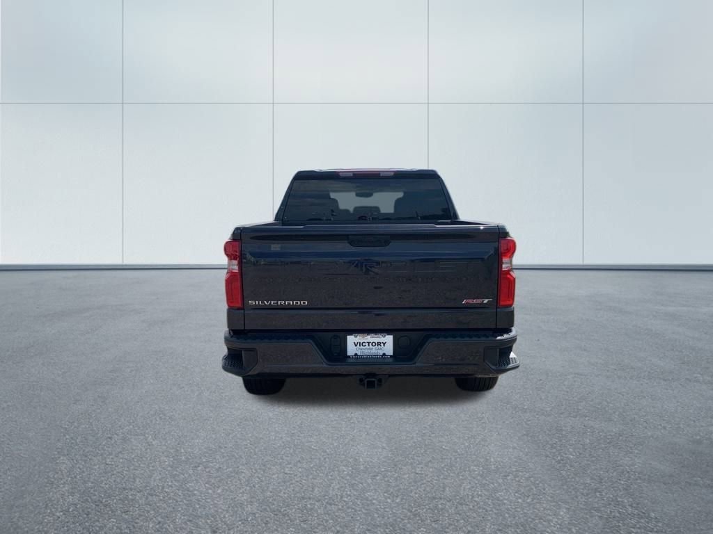 2023 Chevrolet Silverado 1500 RST photo 4