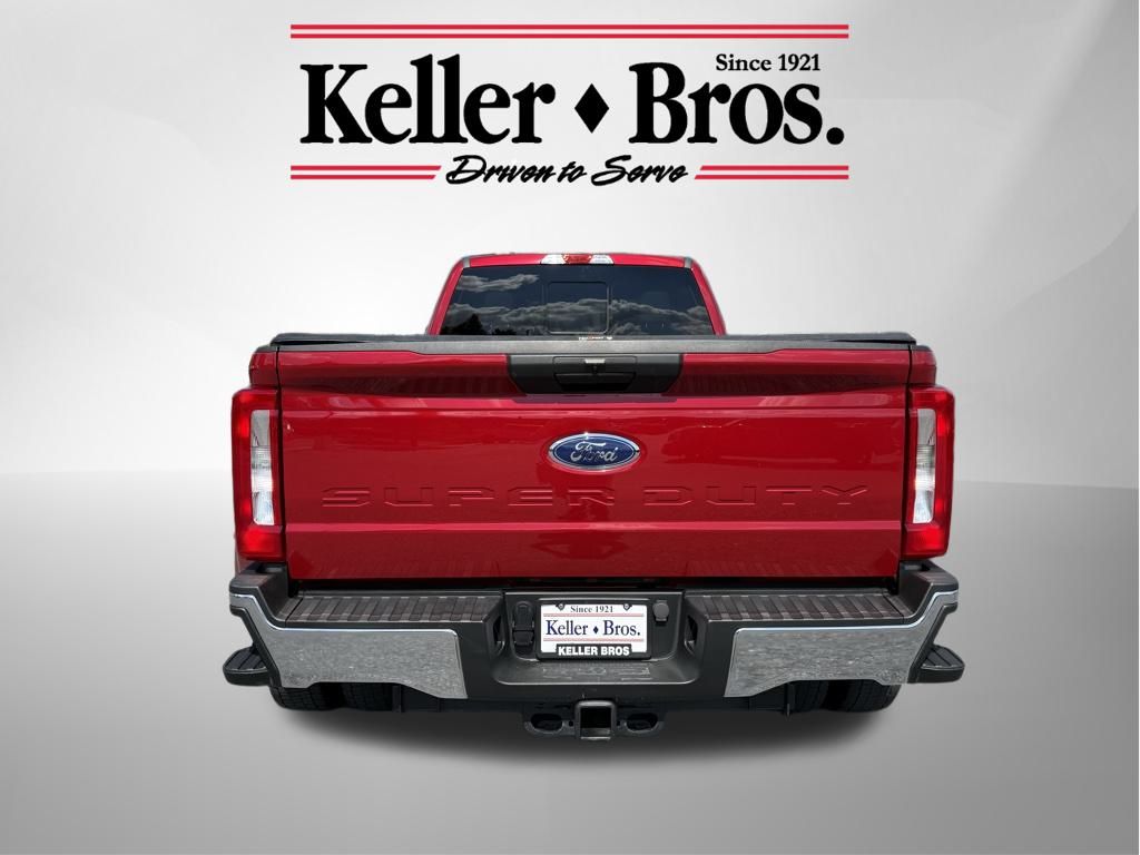 2023 Ford F-450 photo 6
