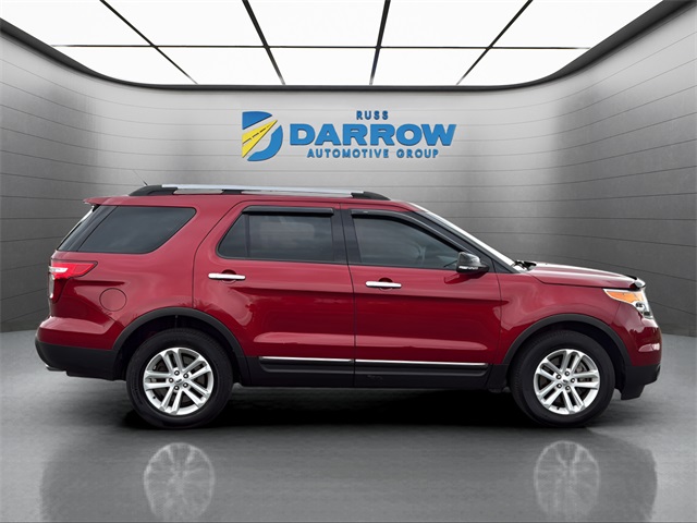 2015 Ford Explorer XLT photo 4