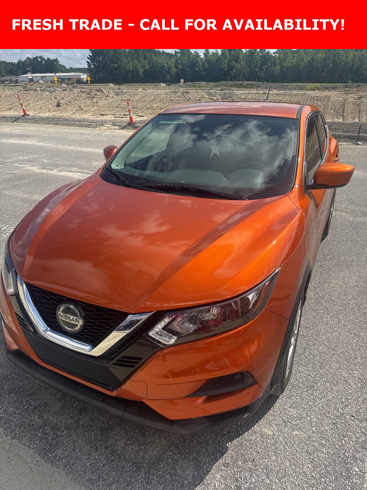 2021 Nissan Rogue Sport S photo 2