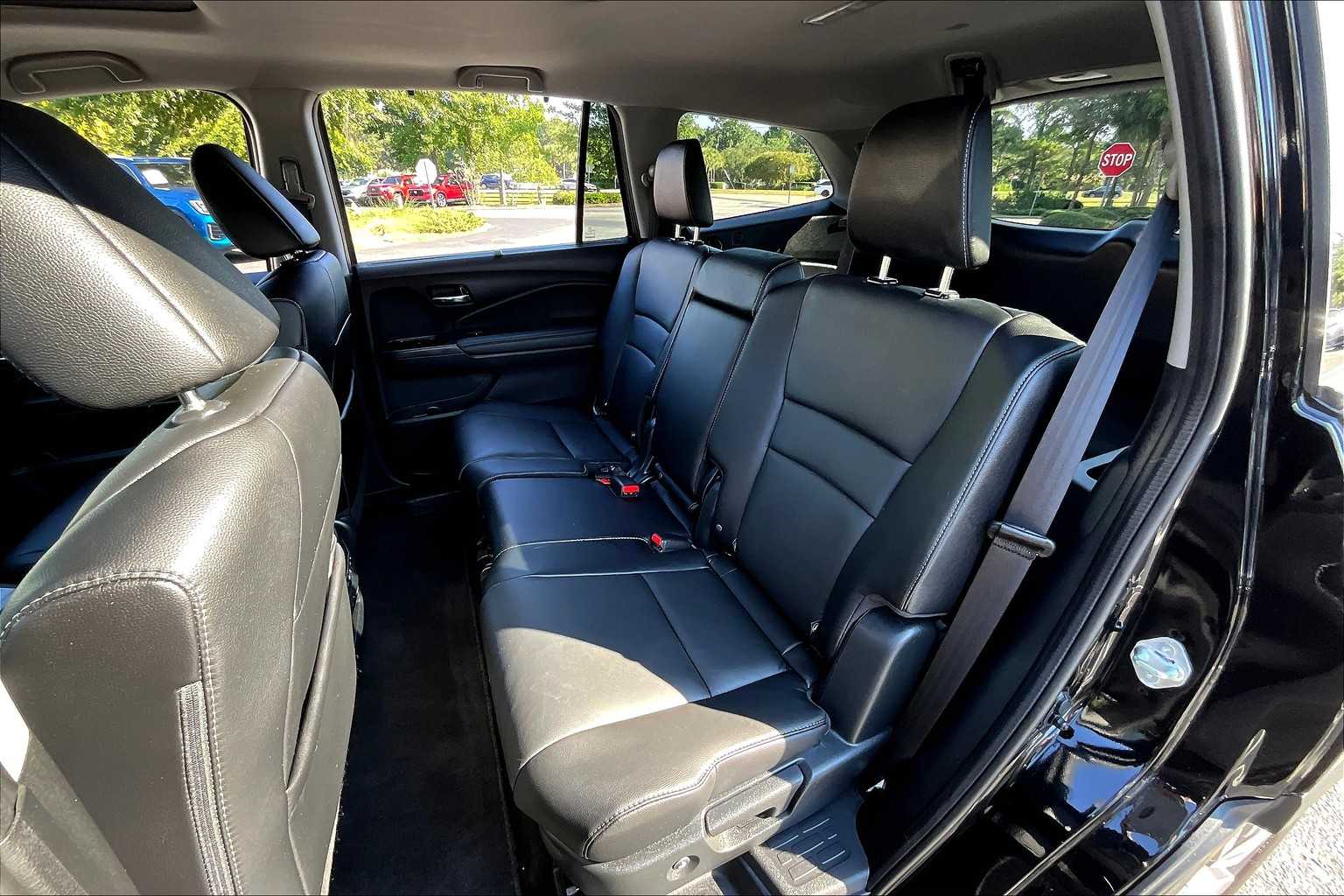 2022 Honda Pilot EX-L photo 18