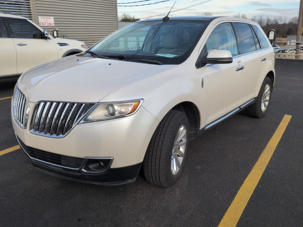2012 Lincoln MKX Base's photo