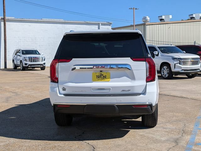 2023 Gmc Yukon SLT photo 4