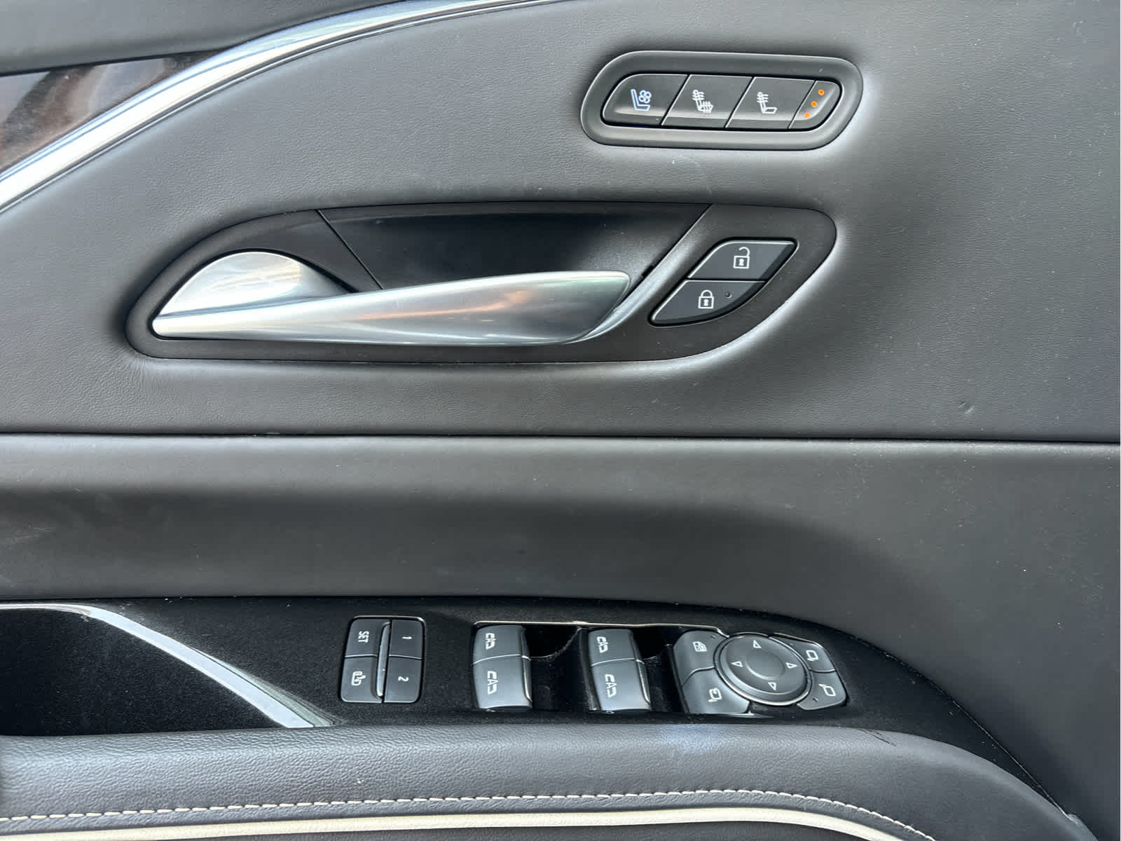 2024 Cadillac Escalade Premium Luxury Platinum photo 23