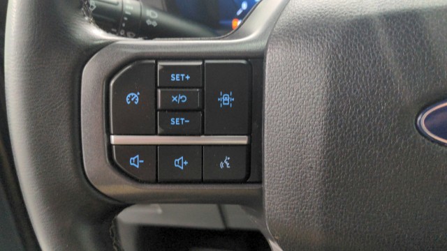 Used 2024 BLACK Ford XLT image 17