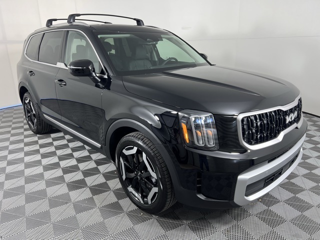 2025 Kia Telluride EX's photo