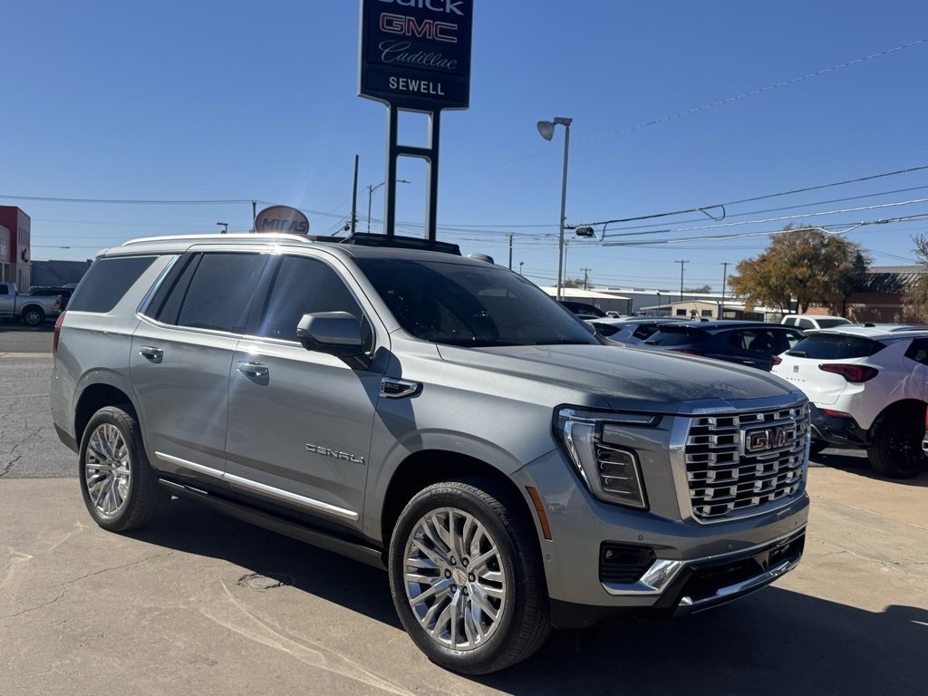 2025 GMC Yukon Denali's photo