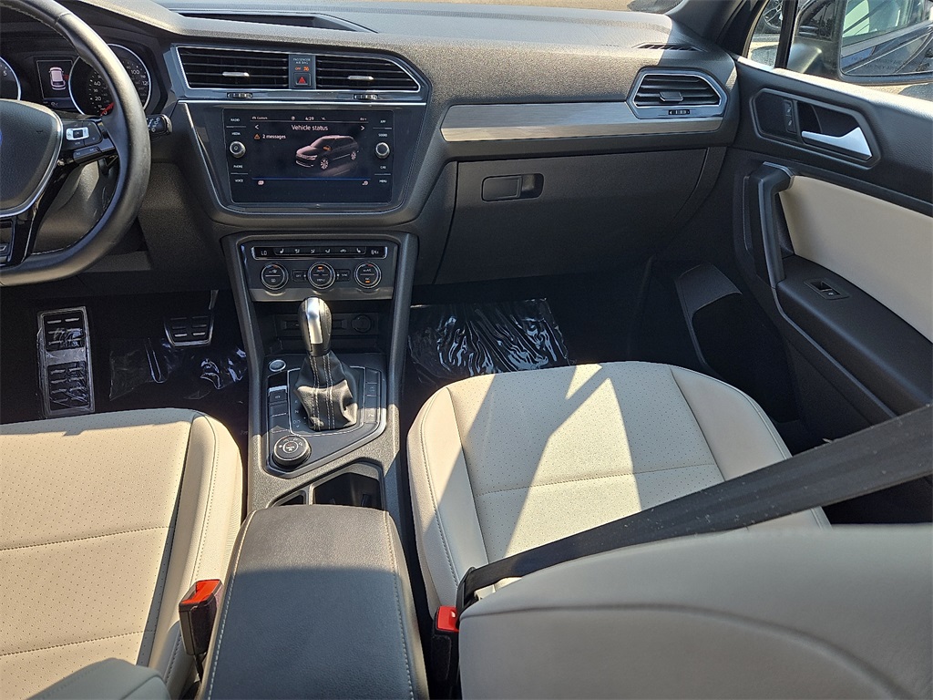 2021 Volkswagen Tiguan SE R-Line Black photo 17