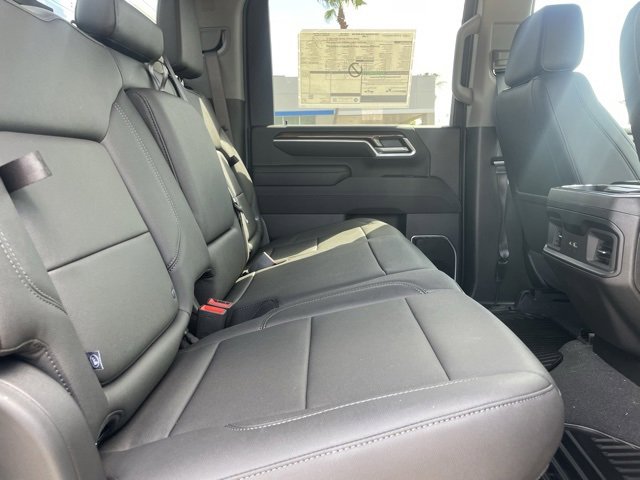 2026 Chevrolet Silverado 2500HD Custom photo 19