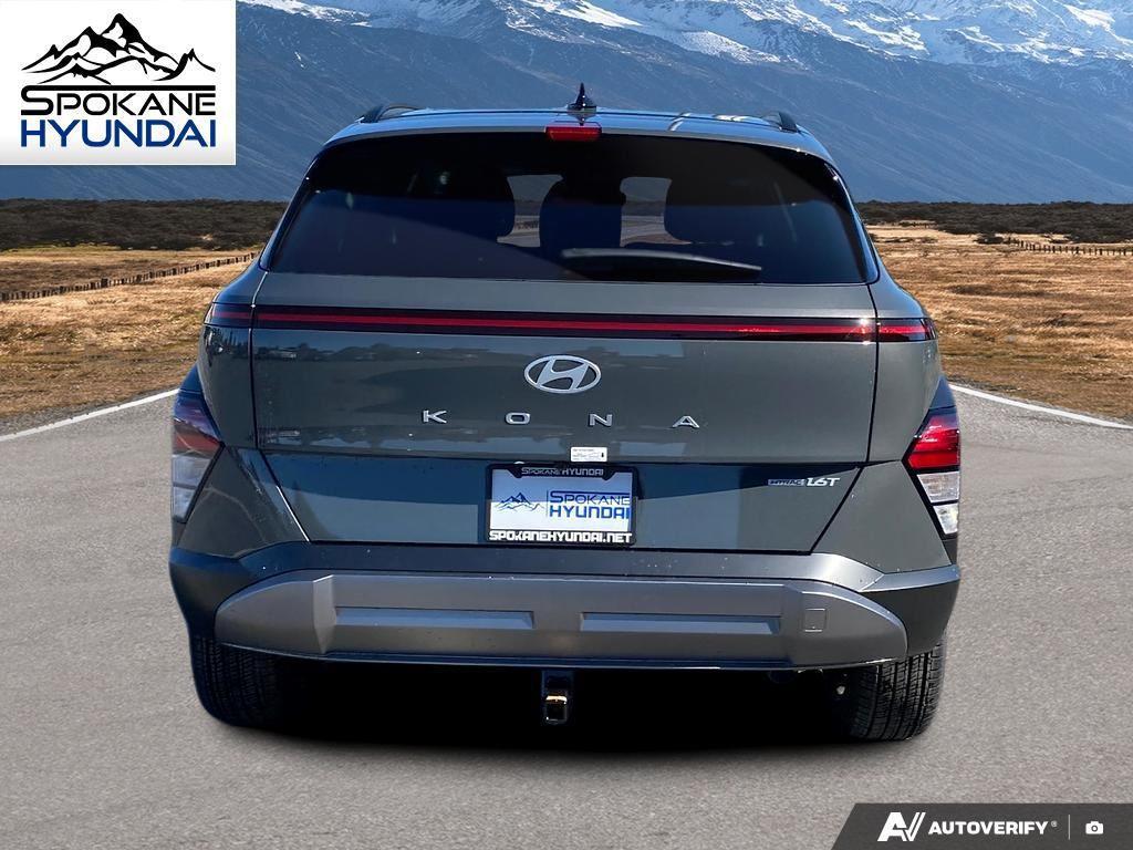 2026 Hyundai Kona SEL photo 4