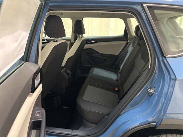 2025 Volkswagen Taos S photo 25