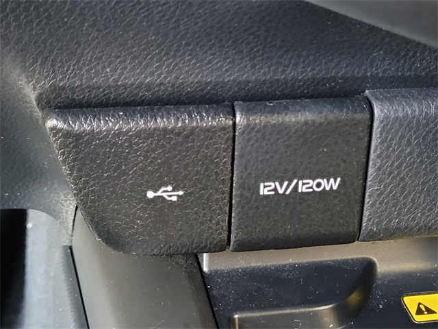 2024 Toyota Camry Hybrid XSE photo 14
