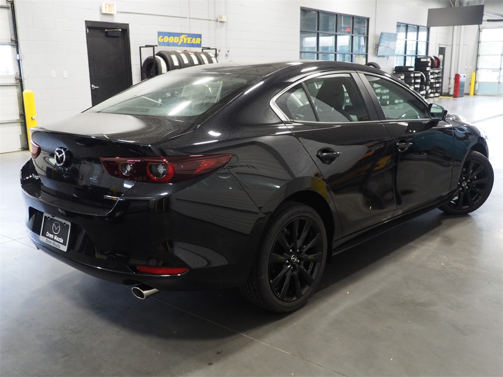 2025 Mazda Mazda3 2.5 Select Sport photo 2