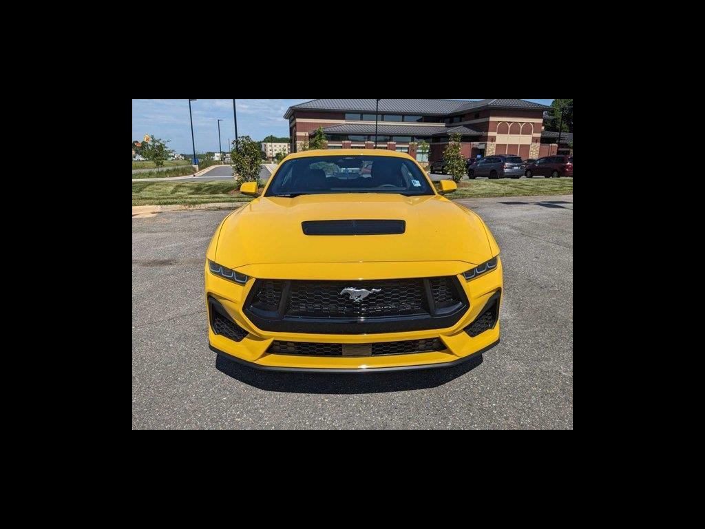 2024 Ford Mustang GT Premium photo 2