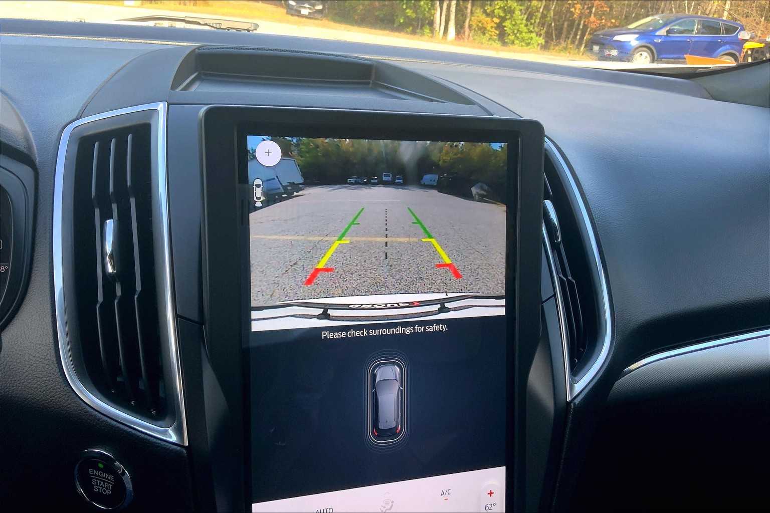 2022 Ford Edge Titanium photo 26