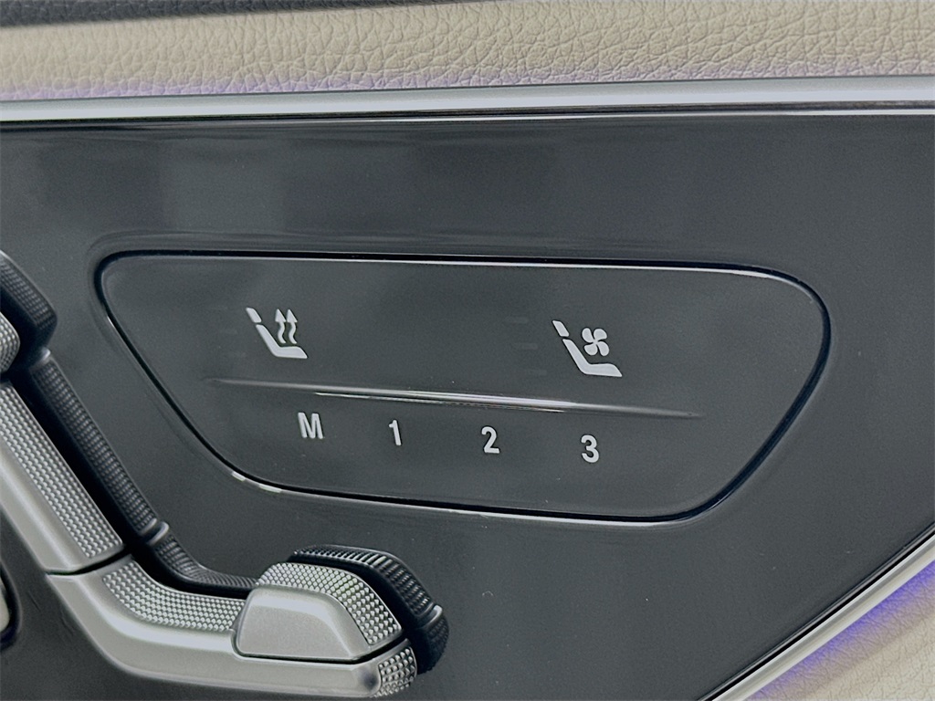 2026 Mercedes Benz GLC 300 4MATIC photo 18