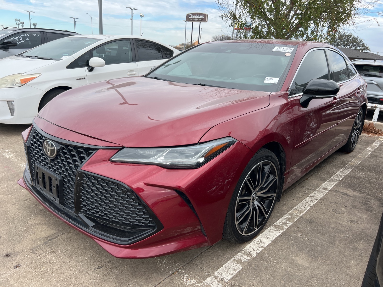 2019 Toyota Avalon Touring's photo