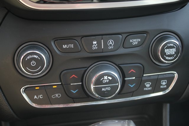 2021 Jeep Cherokee Limited photo 7