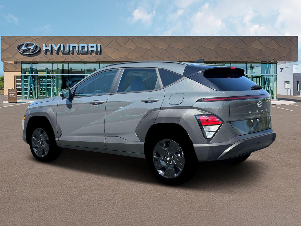 2026 Hyundai Kona SEL photo 3