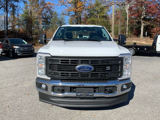 2026 Ford F-250 XL photo 3