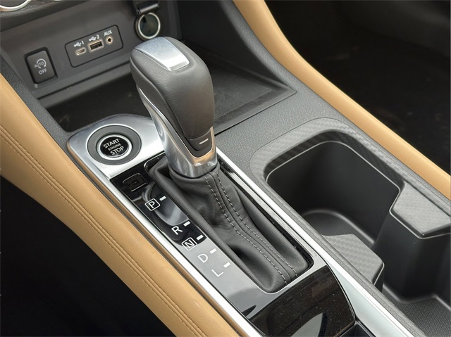 2025 Nissan Sentra SV photo 17