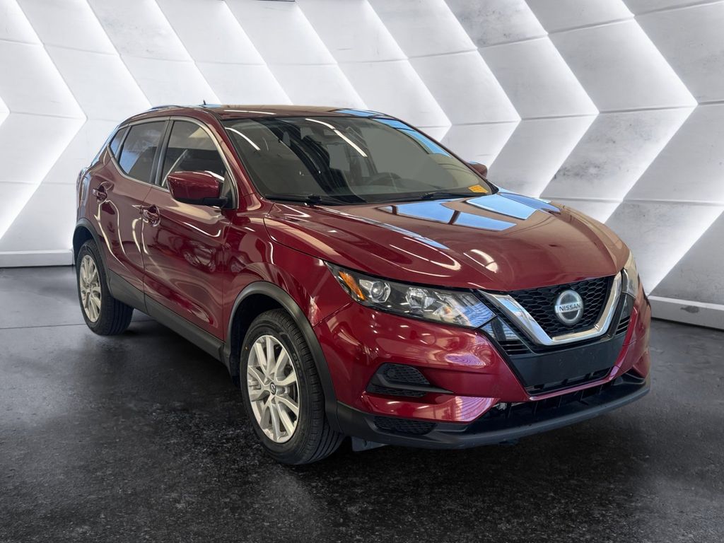 2022 Nissan Rogue Sport S