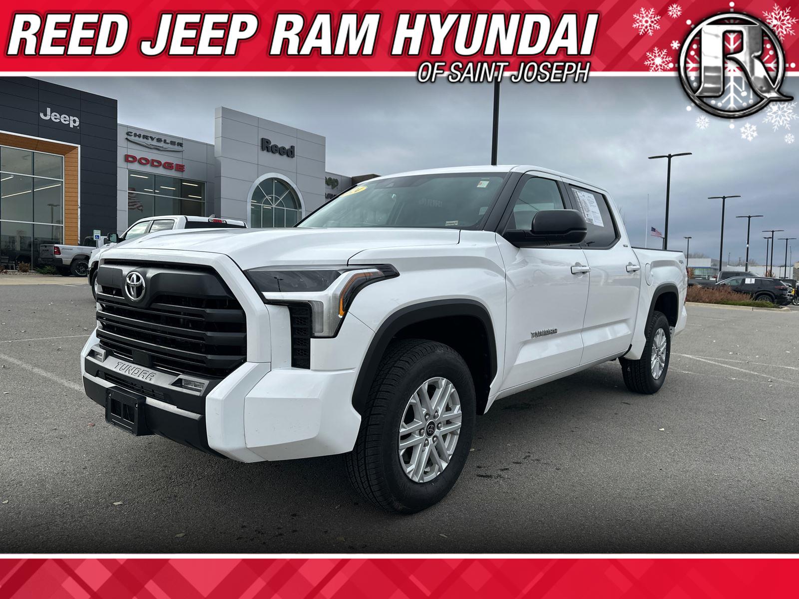 2024 Toyota Tundra SR5's photo