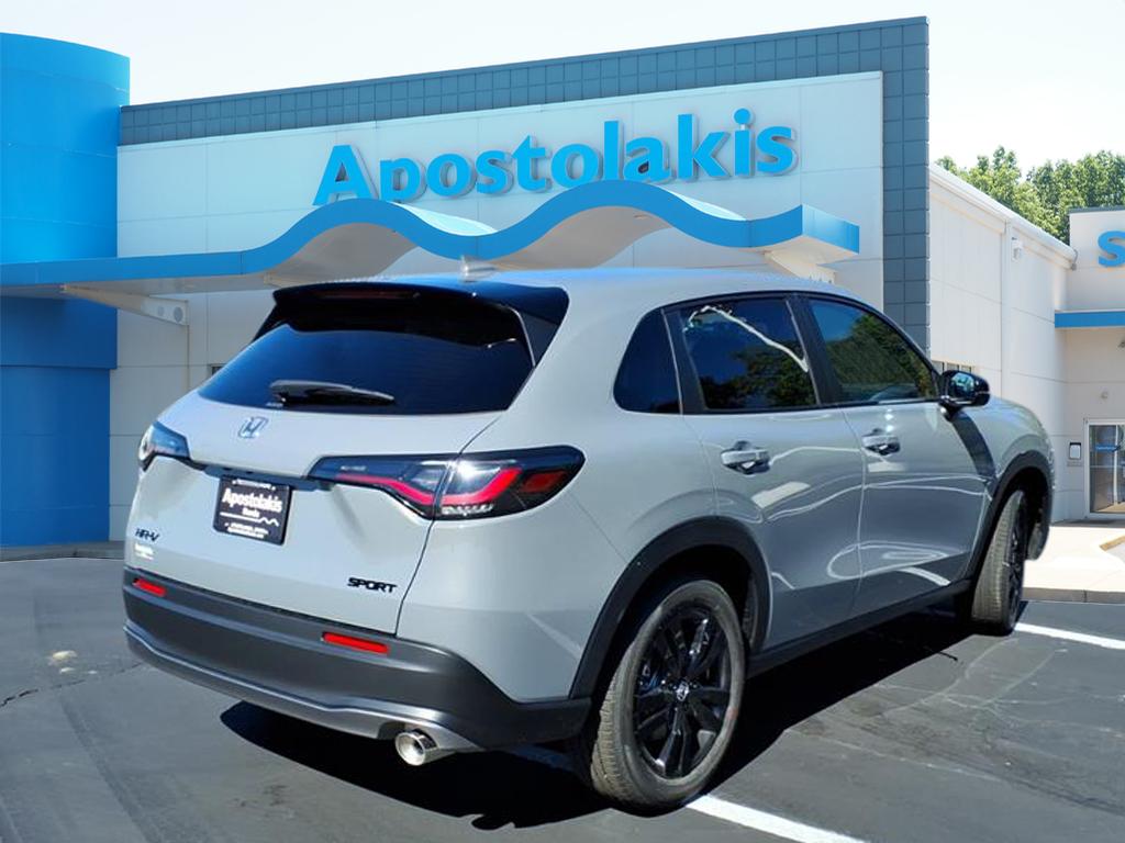 2026 Honda HR-V Sport photo 2