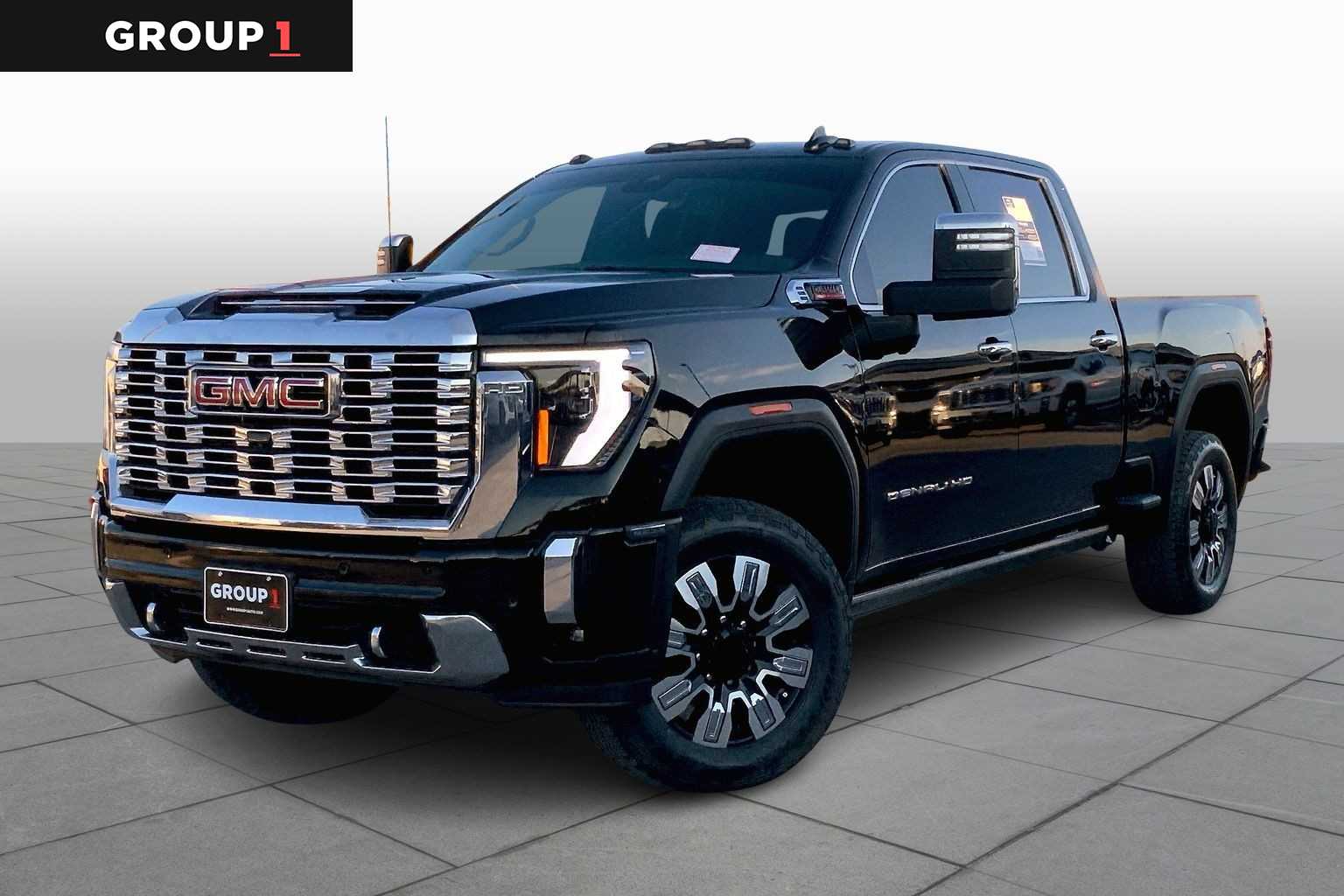 2024 GMC Sierra 2500HD Denali's photo